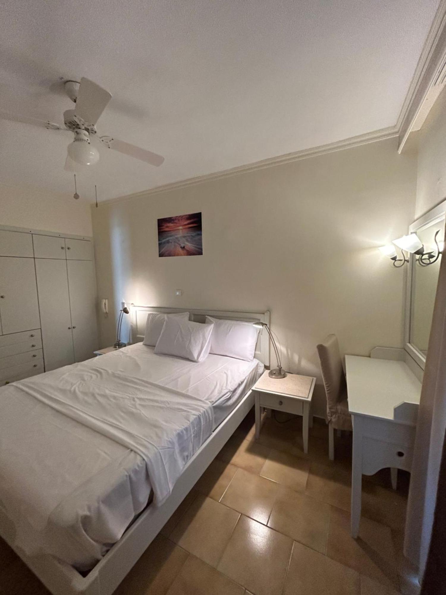 Captain Yiannis Studios & Apartments Кос Екстер'єр фото