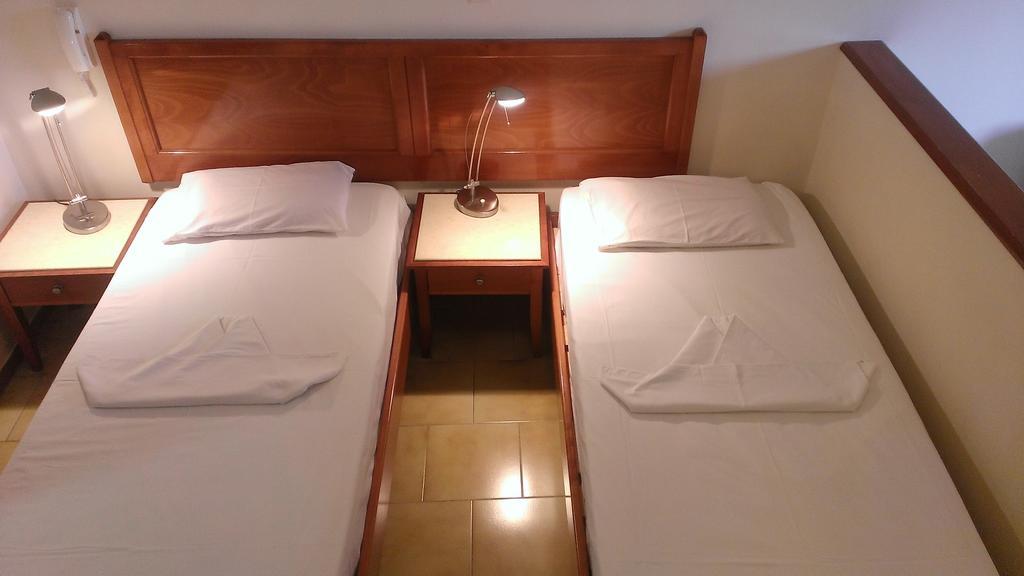 Captain Yiannis Studios & Apartments Кос Номер фото