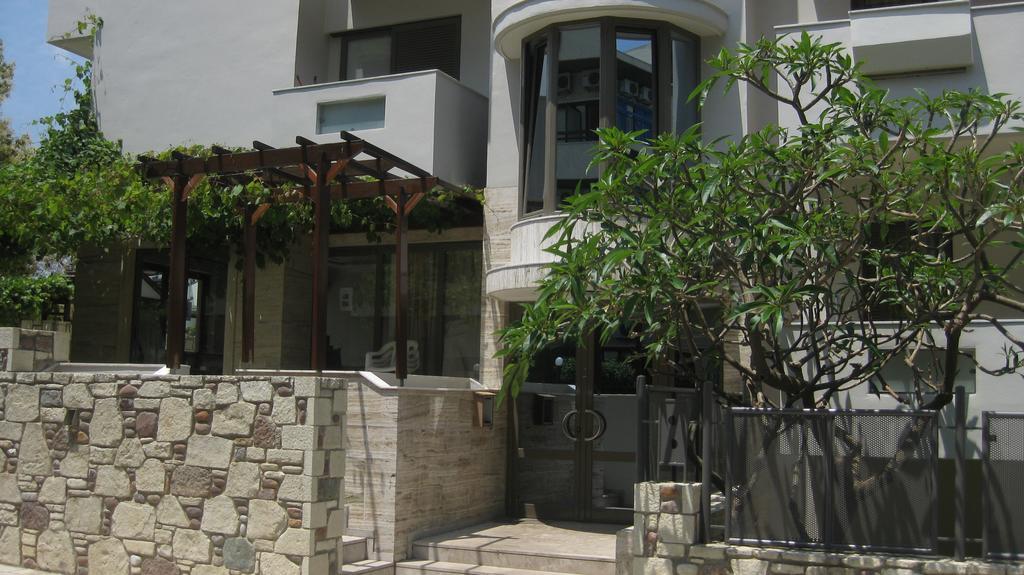 Captain Yiannis Studios & Apartments Кос Номер фото